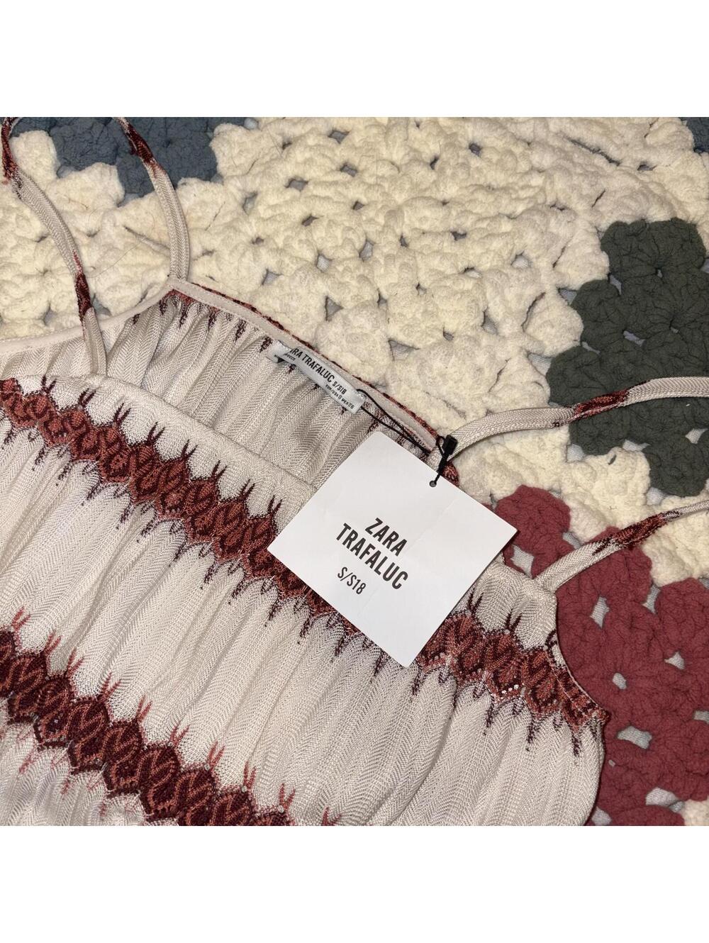 Zara Trafaluc New With Tags Smocked Knot Crop Top Spaghetti Straps Woman’s S - Picture 3 of 7